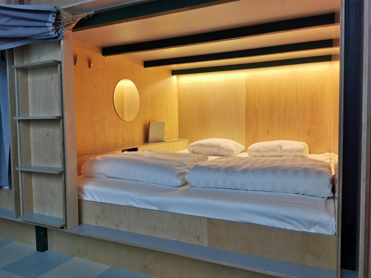 กรีน มาร์มอท แคปซูล โฮเต็ล ซูริค Hostel ซูริก ภายนอก รูปภาพ